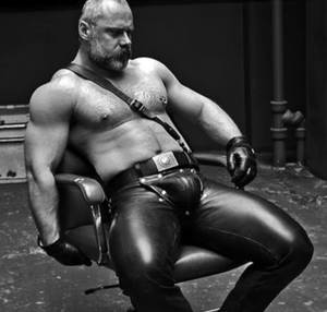 monster cock leather - Description NSFW, years old only, some photos may contain nudity.