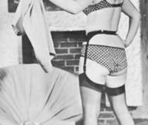 breastfeeding in the 50s - Breastfeeding in the 50s: Vintage 70s porn stars