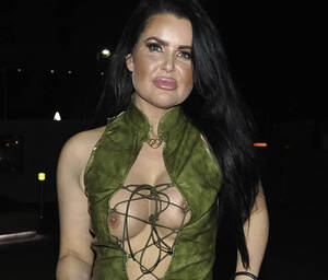 celebrity nipple slip oops upskirt - Nip Slip - Taxi Driver Movie