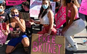 Britney Spears Xxx - Framing Britney Spears: What it Teaches Us about the Disparity between Male  and Female Performers â€“ Berklee Online Take Note
