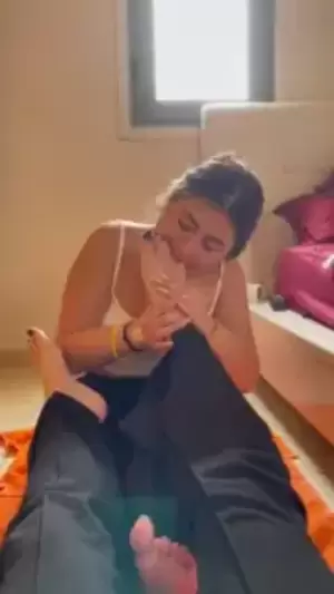 amateur lesbian foot fetish - amature lesbian foot worship | xHamster