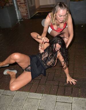 drunk flashing upskirt - Drunk Accidental Upskirts - Sexdicted