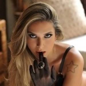 beautiful italian shemales butt fuck - 