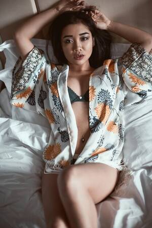 Asian Sleeping Panty Porn - Page 38 | Asian Women In Underwear Images - Free Download on Freepik