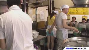 Hidden Restaurant Sex - public sex in the restaurant - XVIDEOS.COM