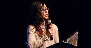 Janeane Garofalo Porn Captions - Janeane Garofalo turns digression into comedy gold at Turner Hall