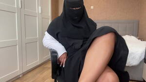 Hot Muslim Arab Girls Pussy - Arab girl in hijab masturbates wet pussy - XVIDEOS.COM