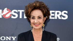 Laurie Metcalf Big Bang Theory Porn - The Big Bang Theory' spinoff 'Young Sheldon': Annie Potts as Meemaw -  GoldDerby
