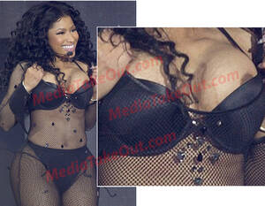 Nicki Minaj Boobies Porn - Nicki Minaj boobs pops out on stage (See Photos) - TheInfoNG