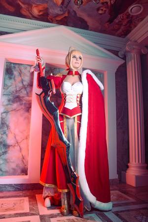 Anime Cosplay Caption - Fate/Extra - Saber Nero by Disharmonica