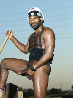 Andre Bolla Gay Porn Star - Bisexuel, AndrÃ© l'a toujours Ã©tÃ© avec une forte attirance pour les hommes.  Il connaitra une seconde notoriÃ©tÃ© dans le milieu homosexuel et figurera  dans la ...