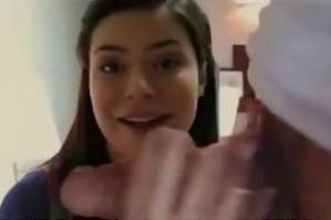 Miranda Cosgrove Fuck Old Man - miranda cosgrove tugjob video!