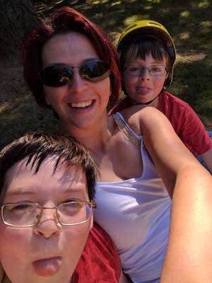 everyone with everyone - captioned graphicMe ...