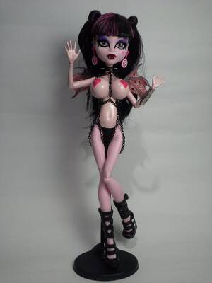Monster High Doll Porn - Rule34 - If it exists, there is porn of it / draculaura / 2788166