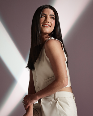 Hoodie Girls Do Porn Brunette - Top Creators 2022