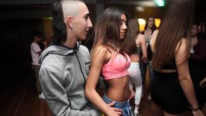 Girls With Mullets Porn - 