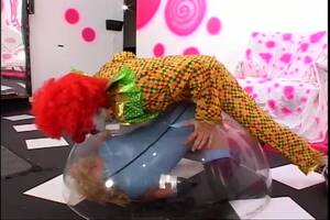 Clown Porn Blonde - Clown Fucks Blonde Ass : XXXBunker.com Porn Tube