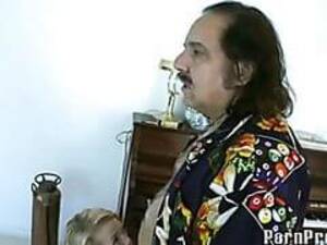 Aiden Aspen Ron Jeremy - Horny Aiden Aspen Gets Her Mouth Stuffed By Ron Jeremy : XXXBunker.com Porn  Tube