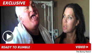 Chyna Sex Porn - Chyna -- Going Hardcore with Joey Buttafuoco ... in the Gym