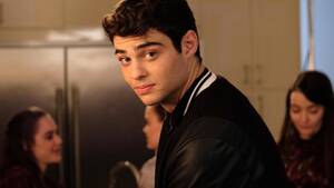 Laura Marano Gay Sex - The Perfect Date' Trailer: Noah Centineo Is a Dream for Hire â€” Watch