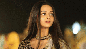 ayeesha pakistani actress nude - Pakistani viral sensation Ayesha shakes her legs to Marjani song with  friends, watch here | People News | Zee News