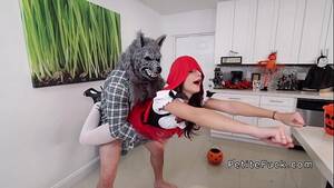 Horny Red Riding Hood Porn - Little red riding hood takes big cock from wolf - XVIDEOS.COM