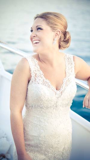 Curvy Bride Porn - 93 best Bridal Gowns for the Curvy Bride images on Pinterest | Wedding  frocks, Short wedding gowns and Bridal gowns