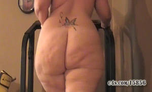 Big Ass Walking Naked - Big Butt MILF Workout Video