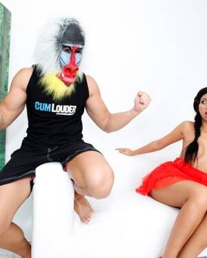 Monkey Costume Porn - Julia De Lucia gets her ass destroyed by a guy in a monkey costume Porn  Pictures, XXX Photos, Sex Images #2804157 - PICTOA