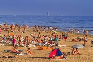 maspalomas nude beach xxx - Gran Canaria Info - Gran Canaria In Focus: 10 Top Nudist Beaches In Photos