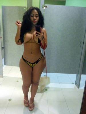 Bones Girl Porn - Thick girl As you prefer? Shaved or hairy and bushy?