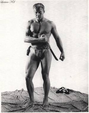 Not So Hard Roby 70s Gay Porn - Robbie Lewis 1962 muscle-men-hunk-body-fitness-vintage-gay