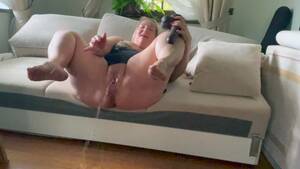 amateur masturbation orgasm squirt - Loco MÃºltiples Orgasmos Chorros- Esposa Amateur Lena MasturbaciÃ³n En Casa -  Pornhub.com