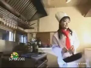 1940 Japanese Lesbian Porn - Japanese cooks shitting in the kitchen lesbian porn