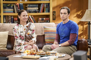 Laurie Metcalf Big Bang Theory Porn - Who will be the next character to cross over from 'Young Sheldon' to 'Big  Bang Theory'?