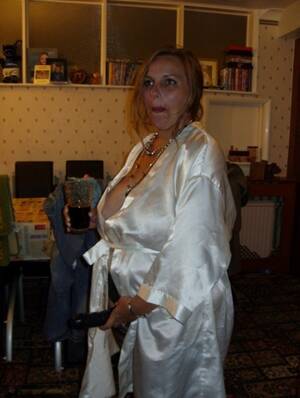 bbw strapon gallery - BBW Strapon Porn Pics & Naked Photos - PornPics.com