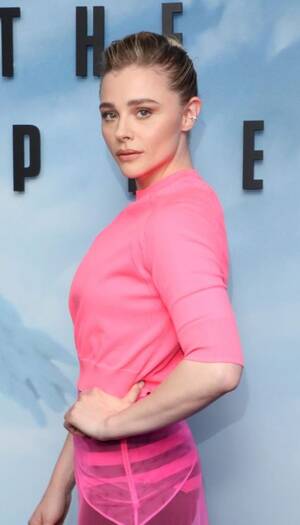 Chloe Moretz Olivia Holt Porn - Chloe Moretz | Chloe moretz, Chloe grace moretz, Chloe grace