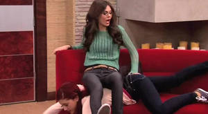 Ariana Grande Victoria Justice Anal Porn - Victoria Justice Spanks Ariana Grande