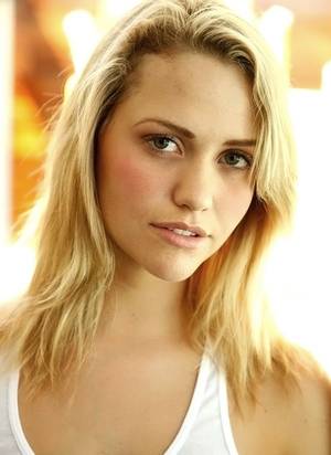 No Hair Girls - Image result for mia malkova no makeup