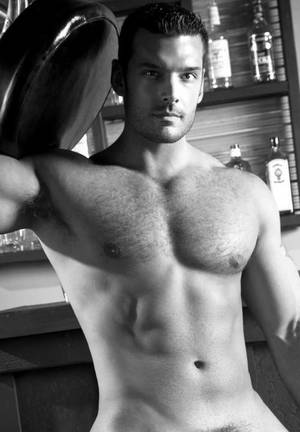 chesty big nipples - SchÃ¶ne Men