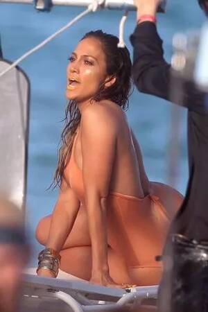 Jenny Lopez Porn - Jennifer Lopez goes 'naked' in sexy swimsuit and shows off smoking hot  figure - Mirror Online