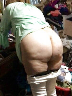 chubby voyeur gallery - Bbw Mature Voyeur Pictures Search (306 galleries)