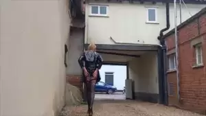 Alley Crossdresser Porn Tumblr - Crossdresser In An Alley | xHamster