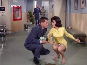 celebrity vintage upskirt - Vintage celebrity upskirt fakes - 11 photos