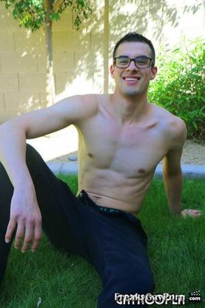 nerds with big dick jerk off - Zeek Simons - Glasses With Big Cock Nerd Jerks Off Â» free gay solo masturbate  porn, sex video, movie tu