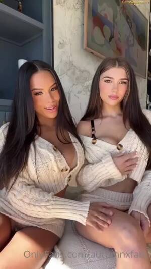 Autumn Lesbian Dildo Porn - AutumnFalls Horny Lesbians Sucking Tits And Play With Dildos OnlyFans Video  - ViralPornhub.com