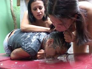 extreme girl gang - ... vomit-gang-bang-extreme_2016-07-22_3117