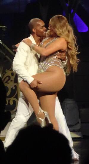 mariah carey beach body naked - Mariah Carey is 'considering baring all' in a naked shoot after losing two  stone with gastric sleeve surgery | The Sun