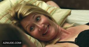 Laura Dern Porn Look Alike - LAURA DERN in WILSON(2017) 02:09