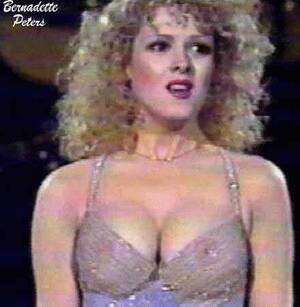 Bernadette Peters Porn - Bernadette Peters Nude - 1 Pictures in an Infinite Scroll
